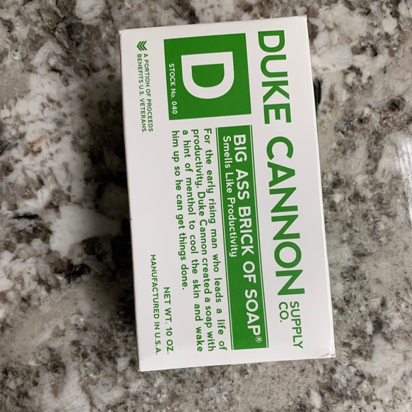 Bar - Picture 1 of 2